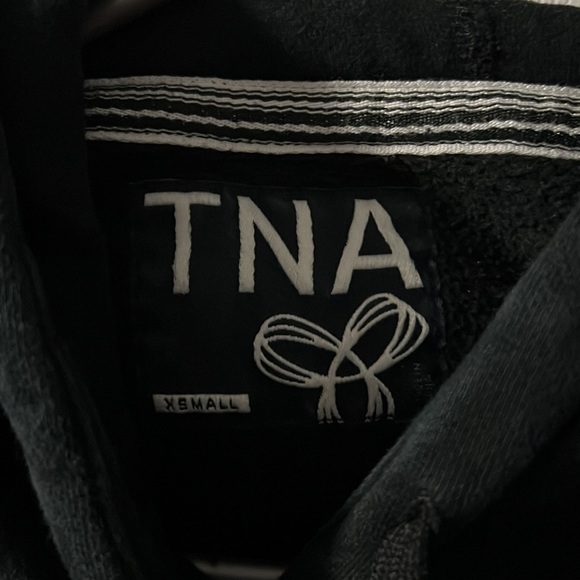 Black Aritzia TNA hoodie XS womens - Picture 2 of 3